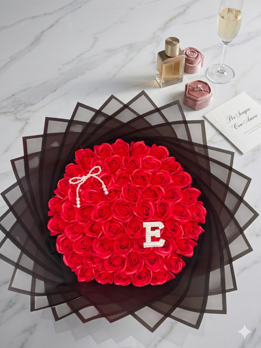 Bouquet Eternal Initial: L'Eleganza del Tuo Nome