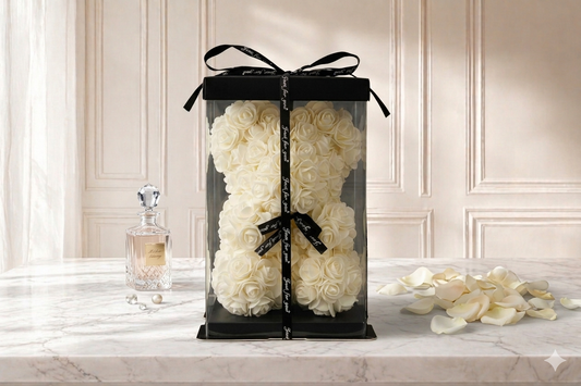 The Elegance of White: The Rose Bear That Never Fades