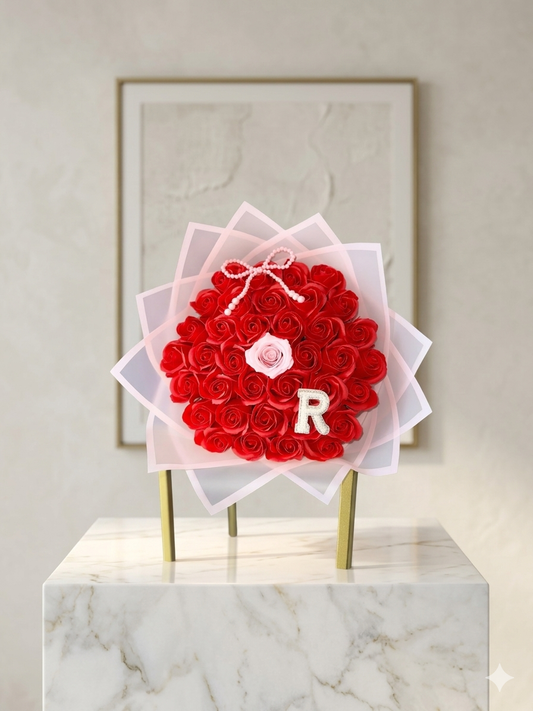 Bouquet Iniziale: L'Eleganza della Personalizzazione